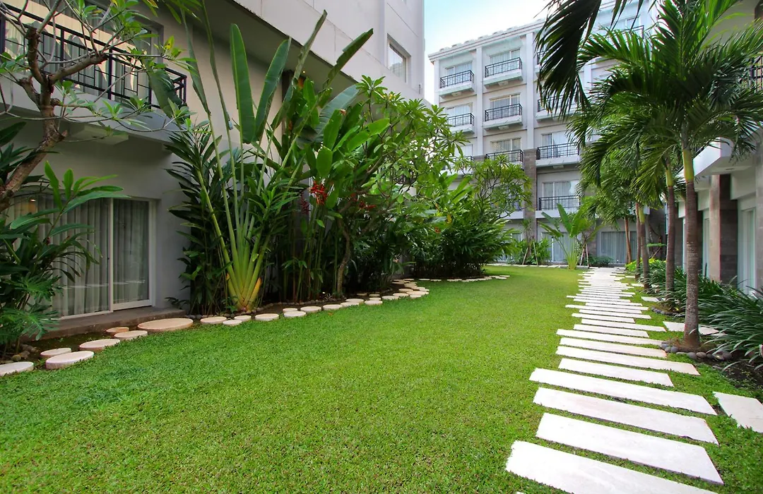 B Hotel Bali & Spa-1