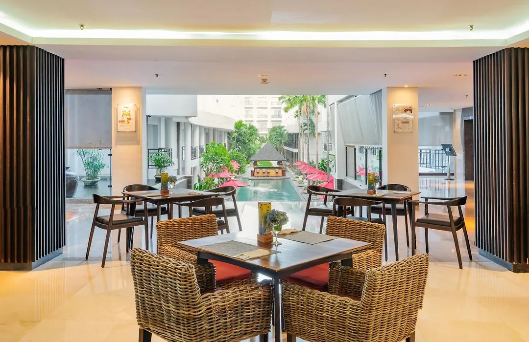 B Hotel Bali & Spa-1